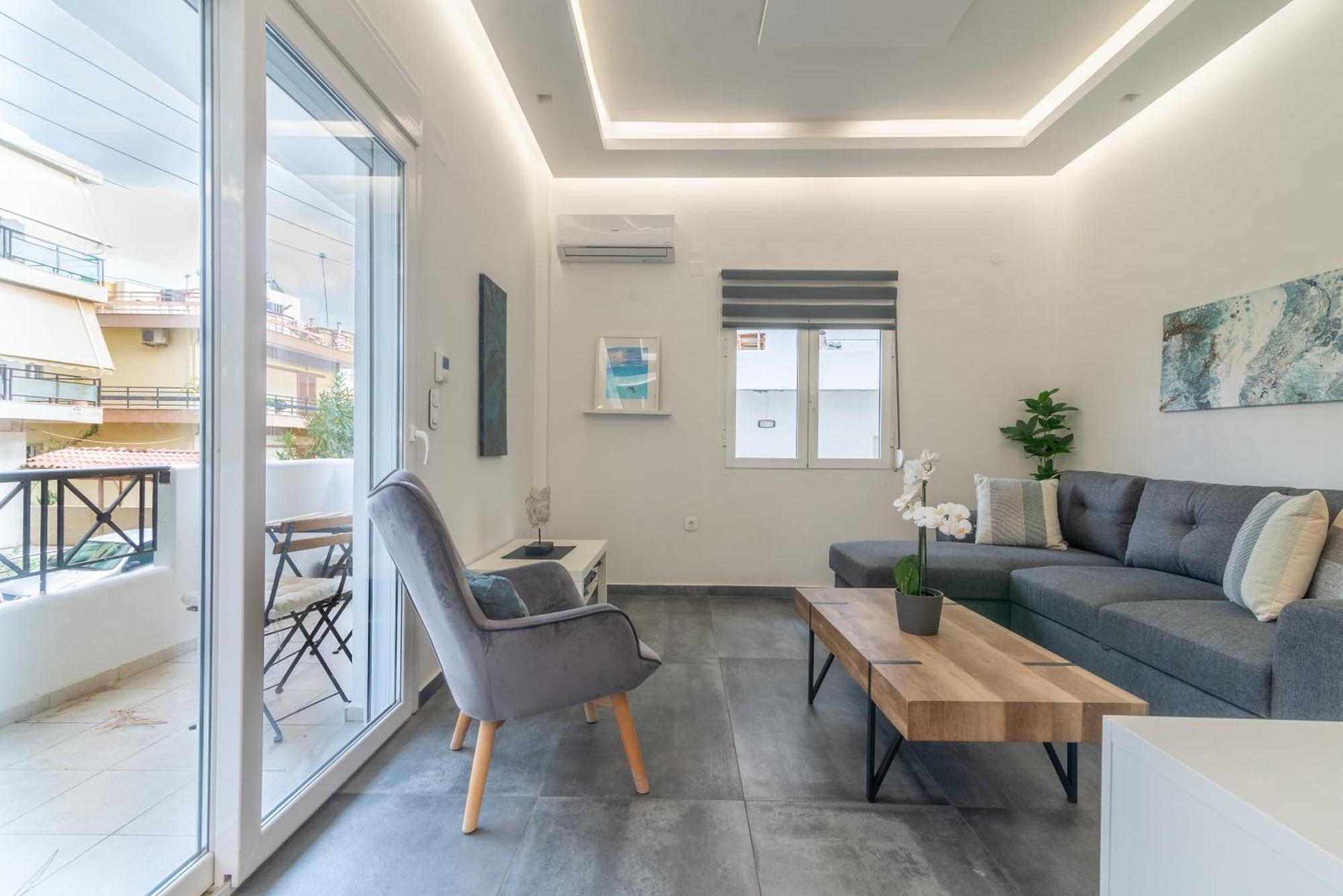 Misty Grey Apartment Near City Centre Heraklion  Exterior photo